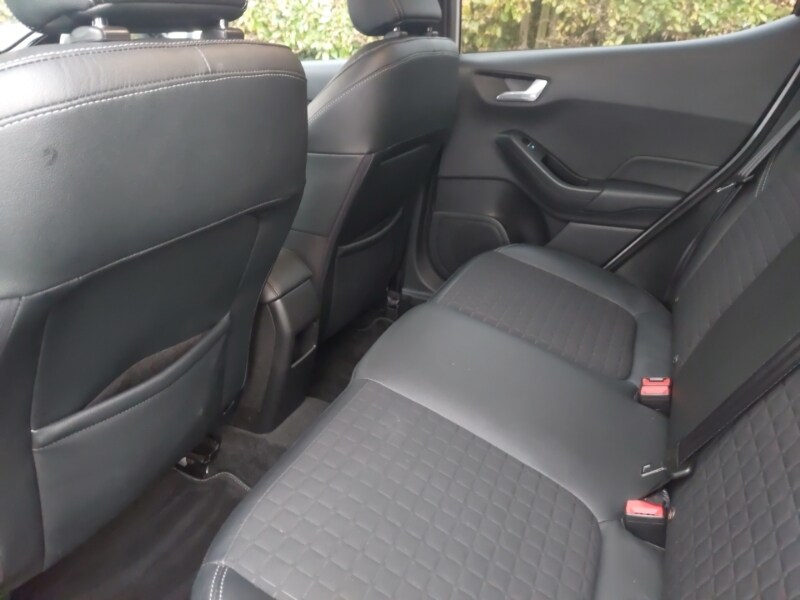 Used Ford Fiesta 2018 for sale - 76518913: Photo 6