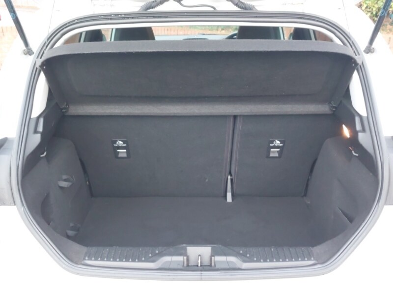 Used Ford Fiesta 2018 for sale - 76518913: Photo 8