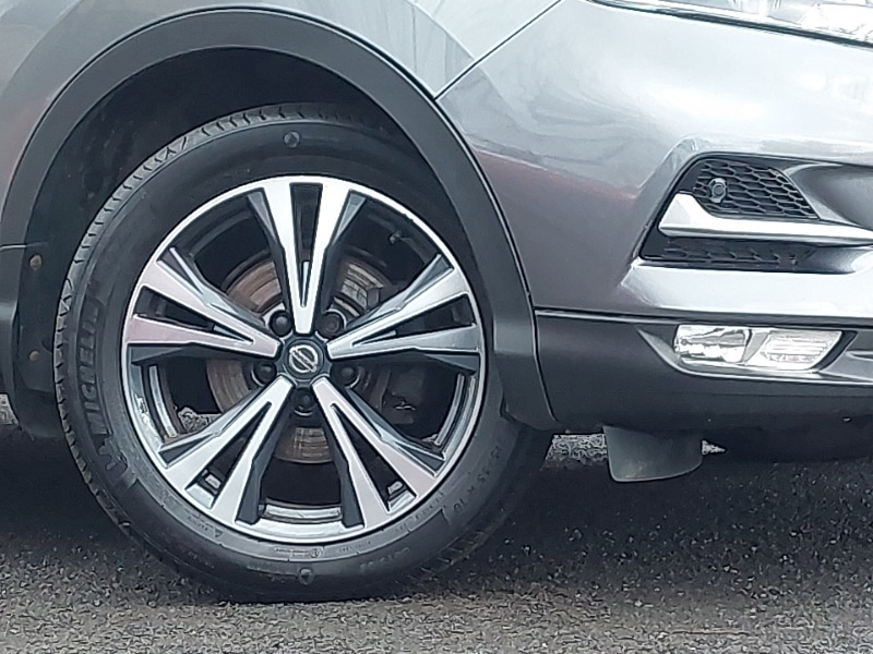 Used Nissan Qashqai 2018 for sale - 77319998: Photo 9