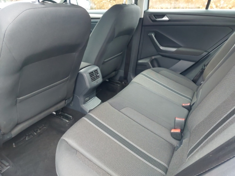 Used Volkswagen T-Roc 2018 for sale - 77777266: Photo 6