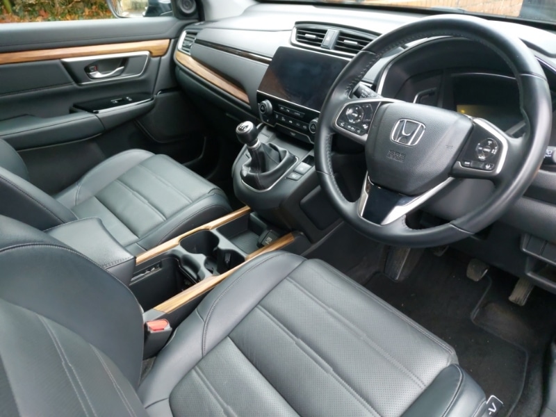 Used Honda CR-V 2019 for sale - 76879945: Photo 14