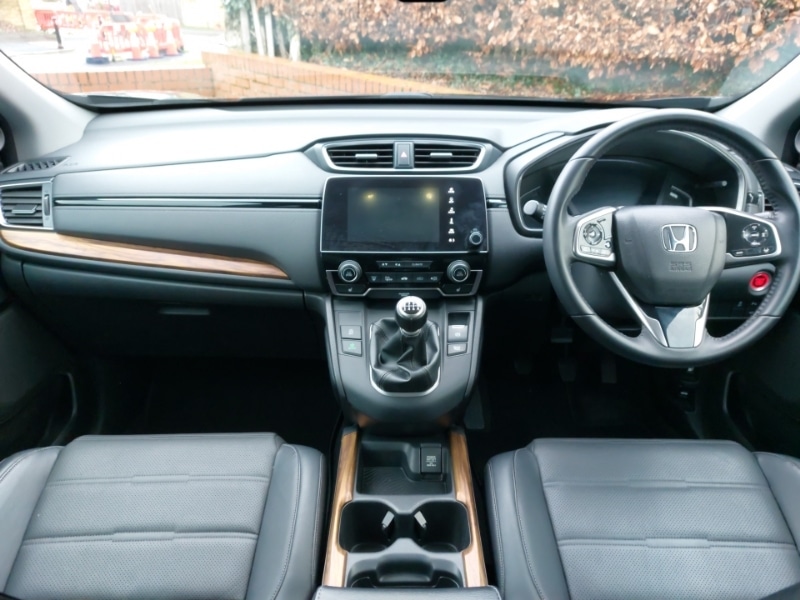 Used Honda CR-V 2019 for sale - 76879945: Photo 2