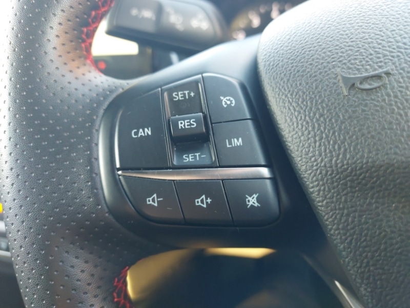 Used Ford Focus 2023 for sale - 77736699: Photo 19