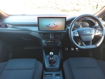 Used Ford Focus 2023 for sale - 77736699: Photo