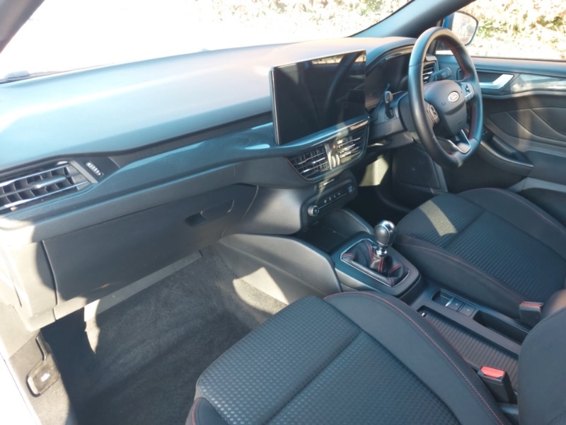 Used Ford Focus 2023 for sale - 77736699: Photo 5