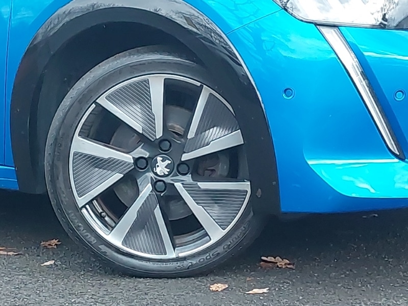 Used Peugeot 208 2020 for sale - 76589271: Photo 9