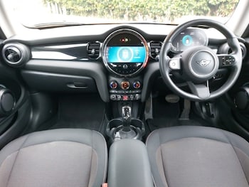 Used MINI Hatch 2023 for sale - 79263301: Photo