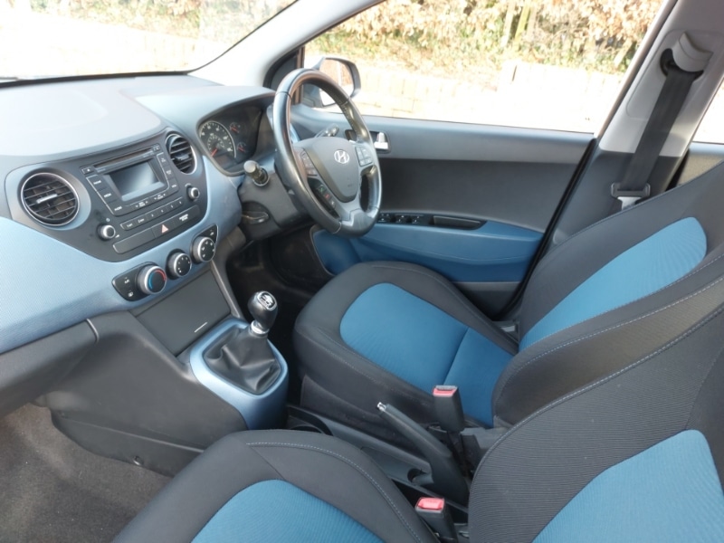 Used Hyundai i10 2014 for sale - 77669649: Photo 5