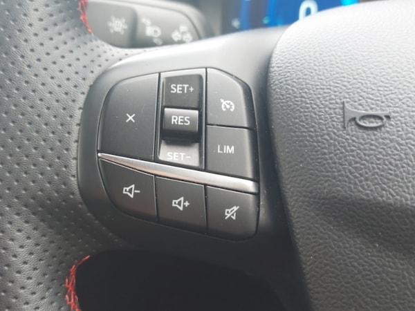 Used Ford Kuga 2023 for sale - 76120826: Photo 19