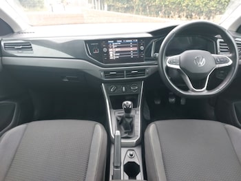 Used Volkswagen Polo 2024 for sale - 79298606: Photo