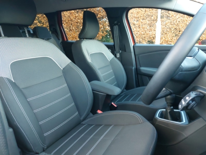 Used Dacia Jogger 2023 for sale - 76920459: Photo 13