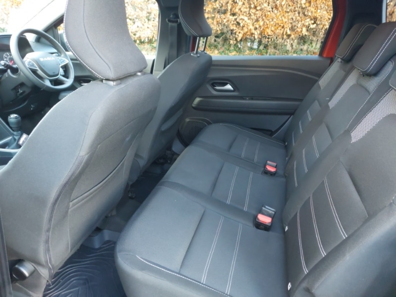 Used Dacia Jogger 2023 for sale - 76920459: Photo 6