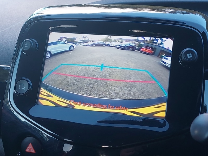 Used Toyota AYGO 2019 for sale - 76071360: Photo 10