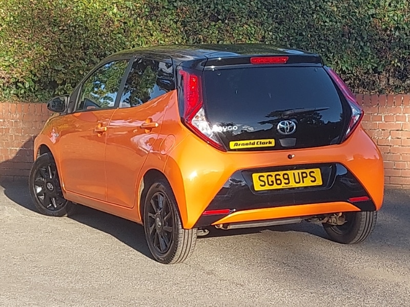 Used Toyota AYGO 2019 for sale - 76071360: Photo 3