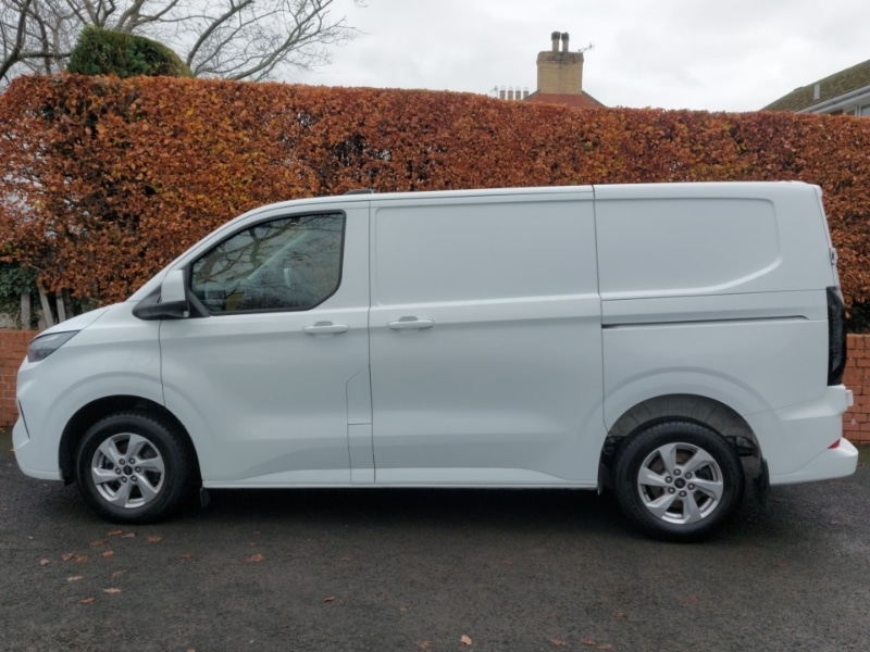 Used Ford Transit Custom 2024 for sale - 76834149: Photo 4