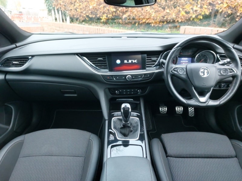 Used Vauxhall Insignia 2017 for sale - 76502446: Photo 2