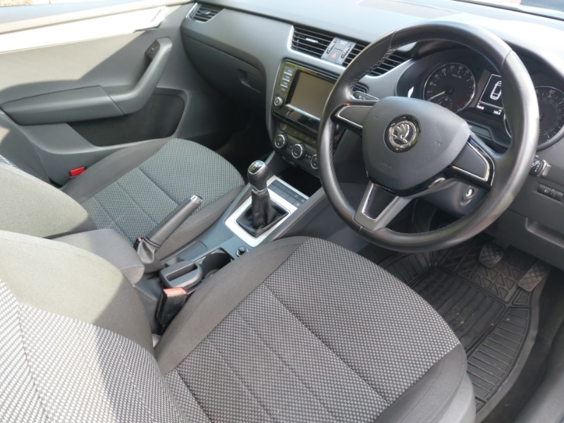Used Skoda Octavia 2015 for sale - 76054959: Photo 14