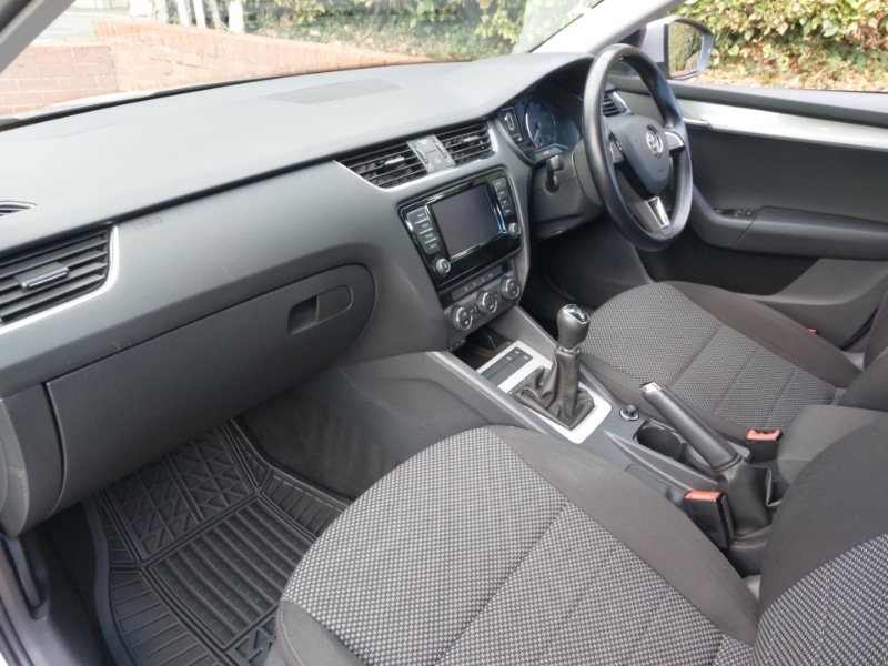 Used Skoda Octavia 2015 for sale - 76054959: Photo 5