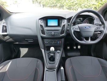 Used Ford Focus 2018 for sale - 78703997: Photo
