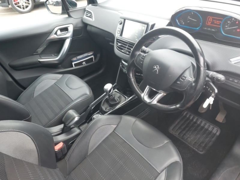 Used Peugeot 2008 2016 for sale - 77987840: Photo 10
