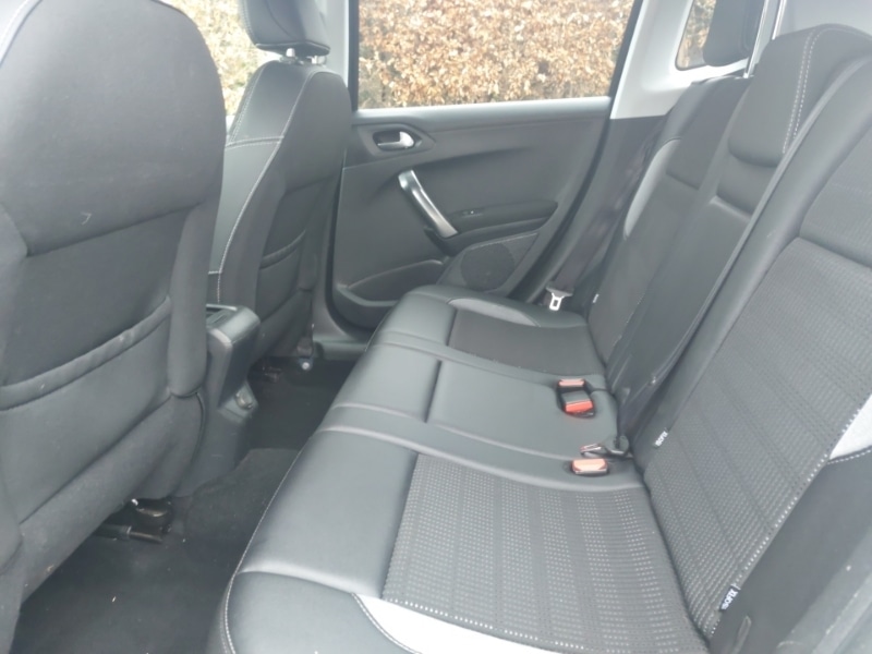 Used Peugeot 2008 2016 for sale - 77987840: Photo 6