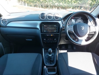 Used Suzuki Vitara 2023 for sale - 79513550: Photo