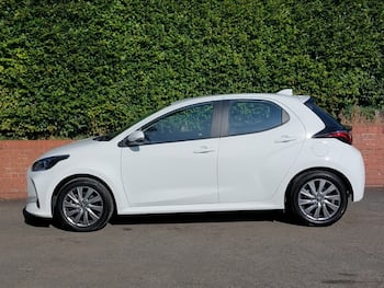 Used Toyota Yaris 2023 for sale - 79612337: Photo