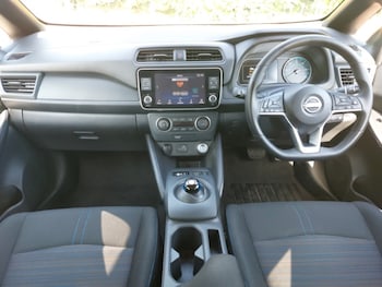 Used Nissan Leaf 2022 for sale - 79561591: Photo
