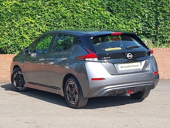 Used Nissan Leaf 2022 for sale - 79561591: Photo