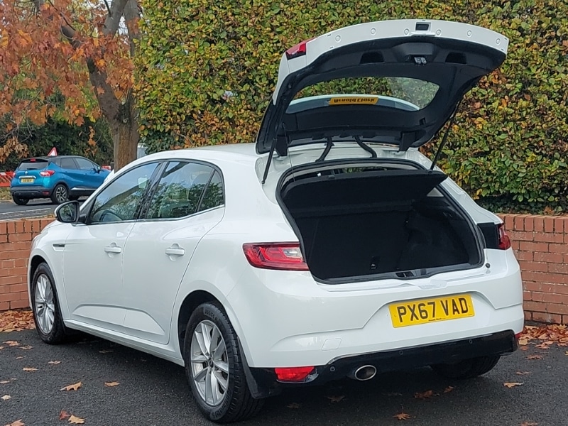 Used Renault Megane 2017 for sale - 76335640: Photo 18