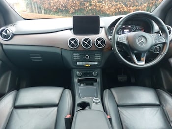 Used Mercedes-Benz B Class 2018 for sale - 77852248: Photo