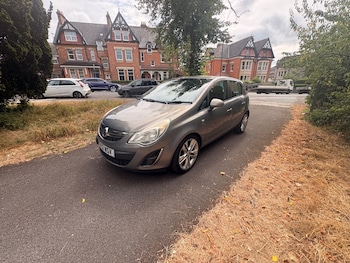 Used Vauxhall Corsa 2012 for sale - 79545807: Photo