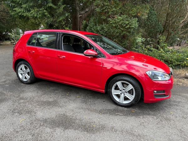 Used Volkswagen Golf 2015 for sale - 75689751: Photo 1