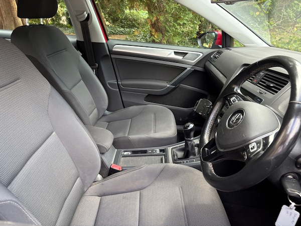 Used Volkswagen Golf 2015 for sale - 75689751: Photo 8