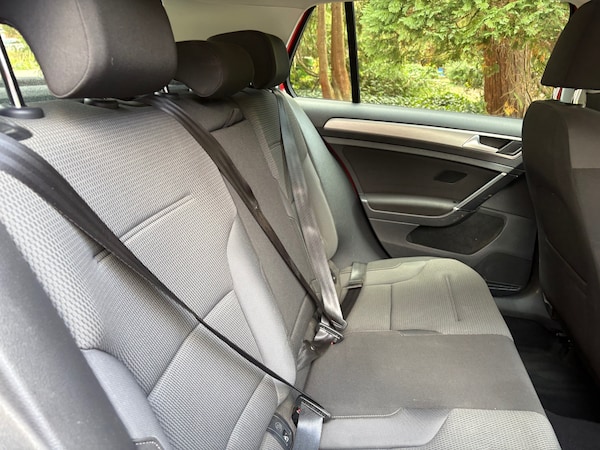 Used Volkswagen Golf 2015 for sale - 75689751: Photo 9