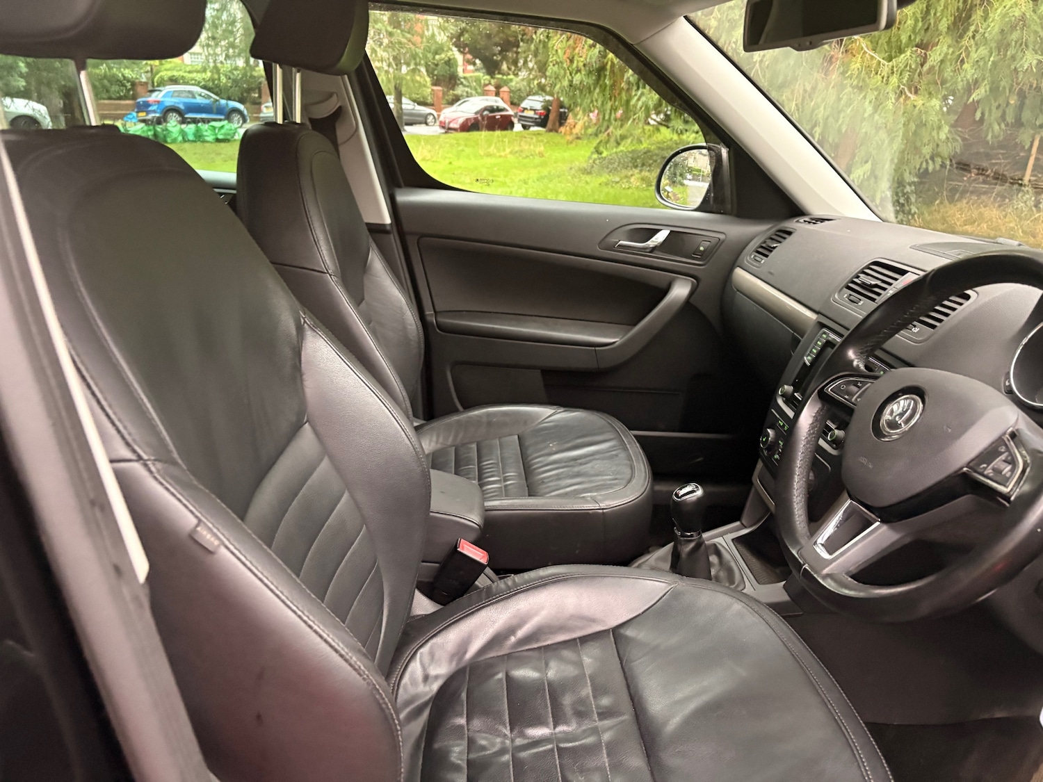 Used Skoda Yeti 2015 for sale - 76950997: Photo 11