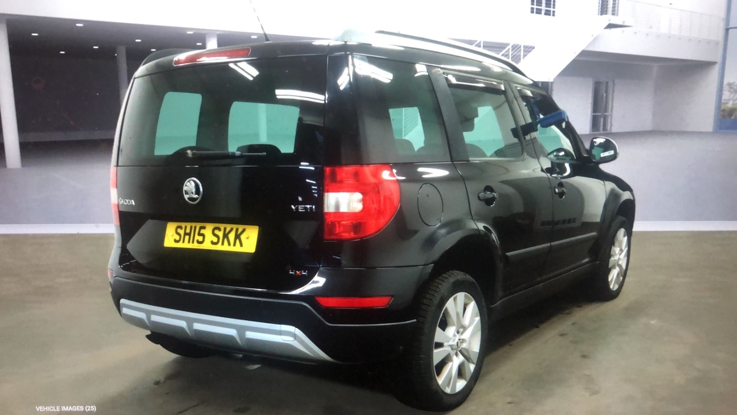 Used Skoda Yeti 2015 for sale - 76950997: Photo 4