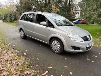 2010 (10) - 1.6i [115] Exclusiv 5dr