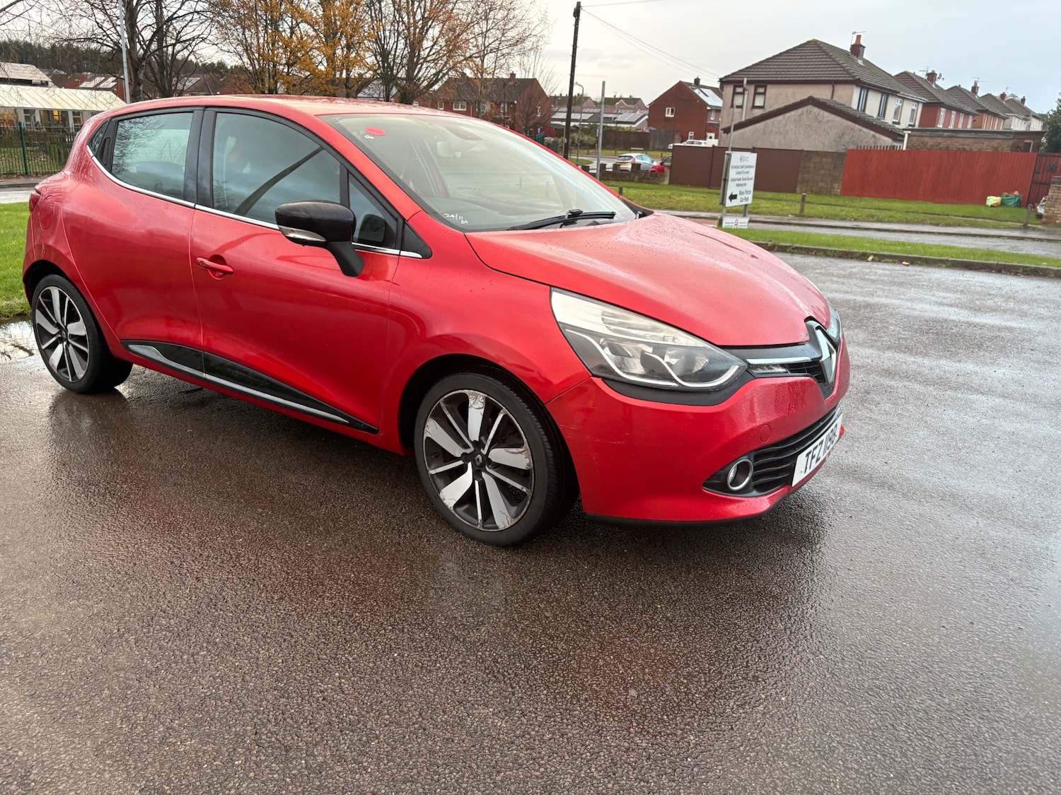 Used Renault Clio 2014 for sale - 76785376: Photo 1