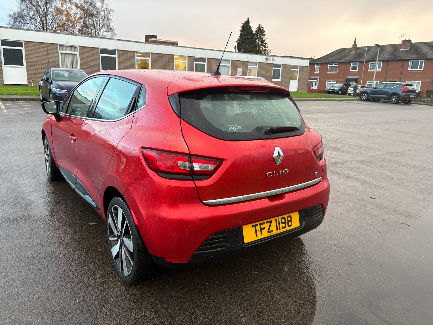 Used Renault Clio 2014 for sale - 76785376: Photo 5