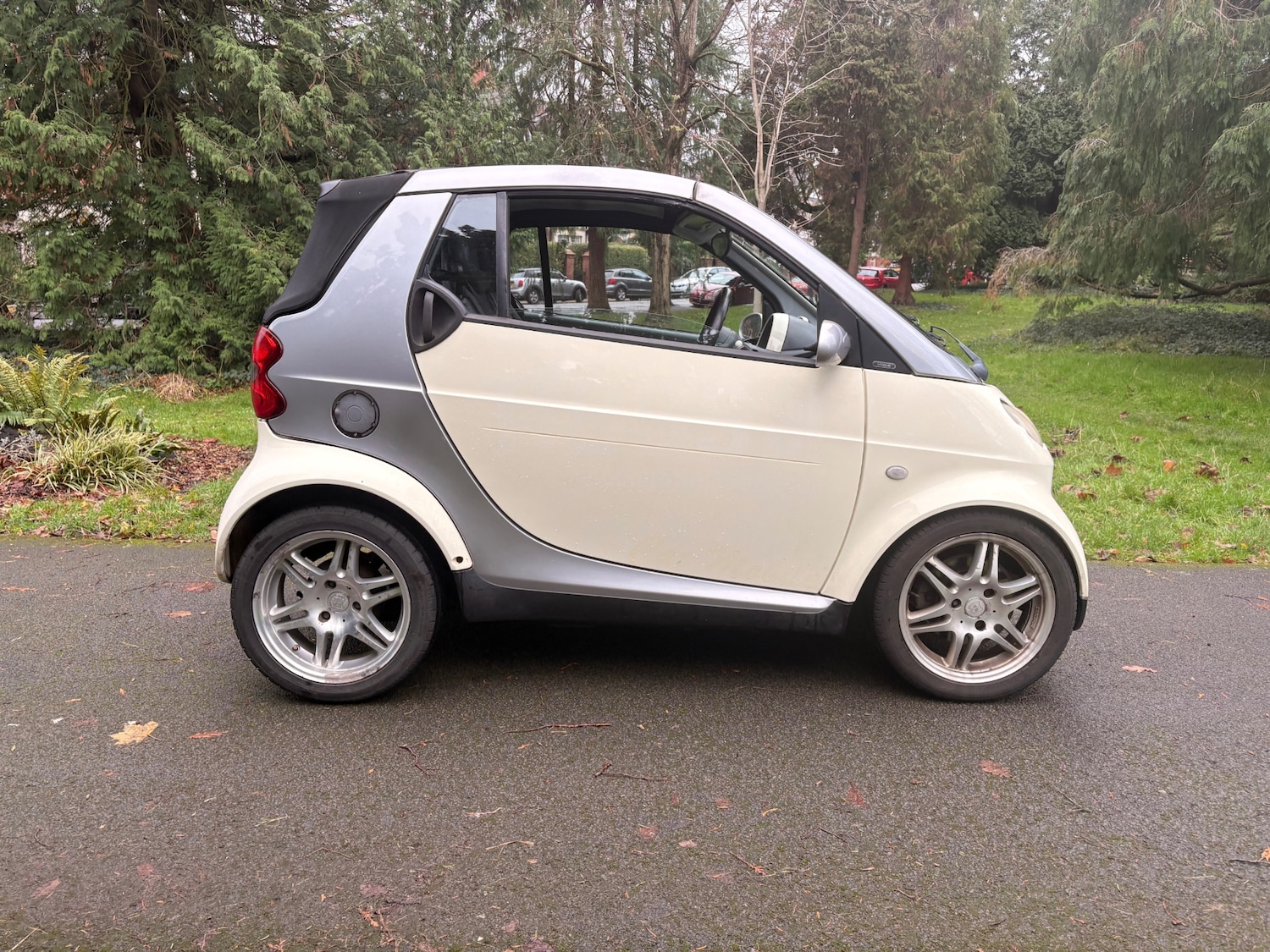 Used smart fortwo 2004 for sale - 76859579: Photo 3