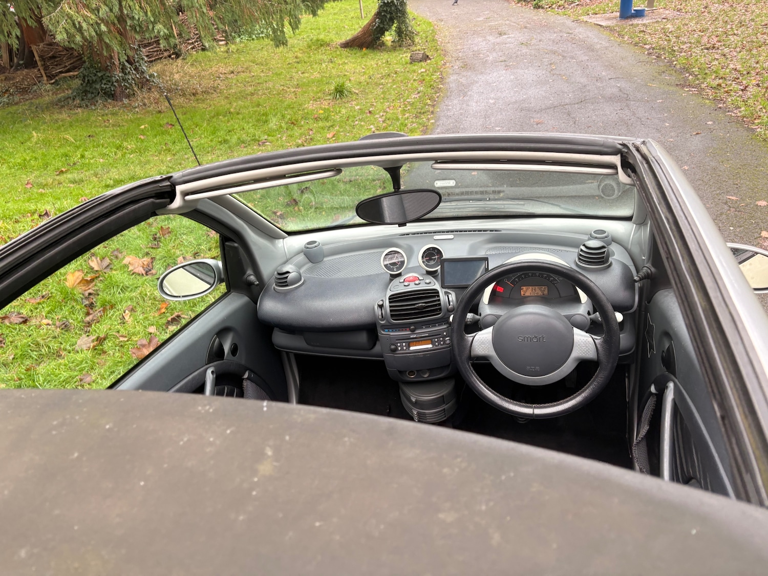 Used smart fortwo 2004 for sale - 76859579: Photo 9