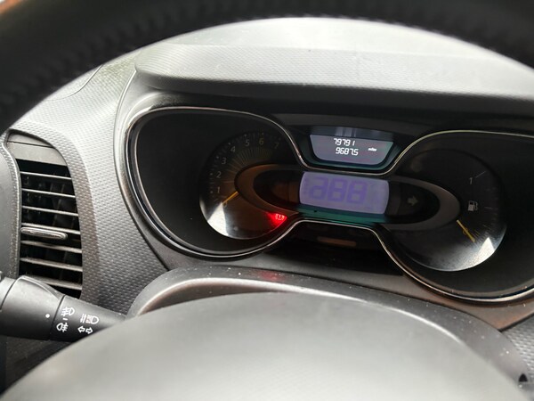 Used Renault Captur 2015 for sale - 76340676: Photo 11