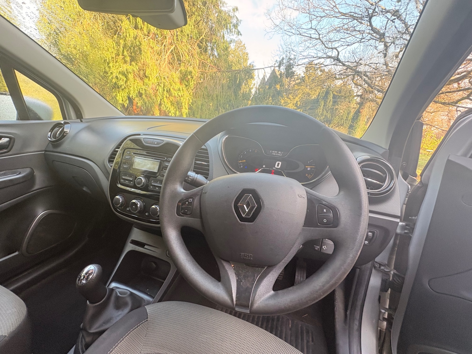 Used Renault Captur 2014 for sale - 77635315: Photo 10