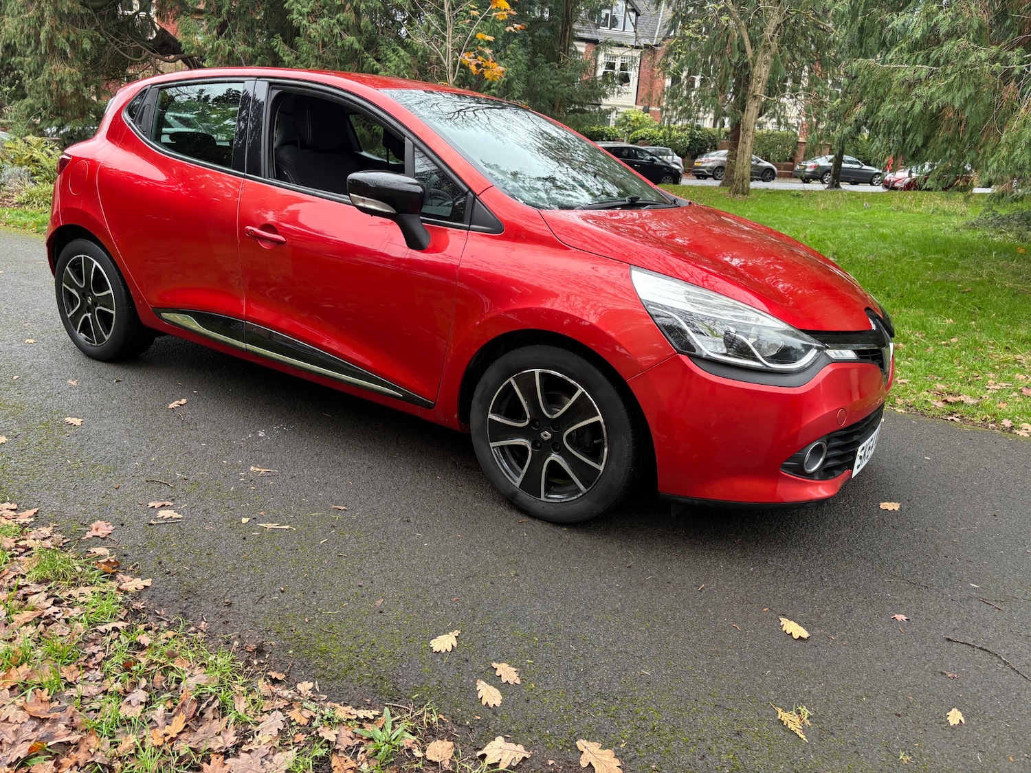 Used Renault Clio 2014 for sale - 76719783: Photo 1