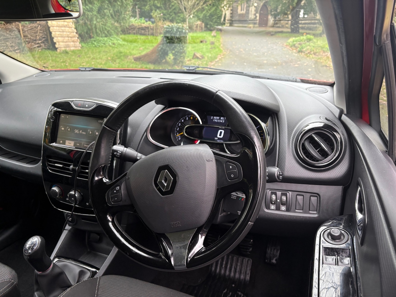 Used Renault Clio 2014 for sale - 76719783: Photo 12