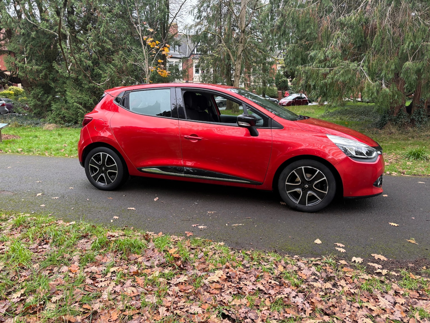 Used Renault Clio 2014 for sale - 76719783: Photo 3