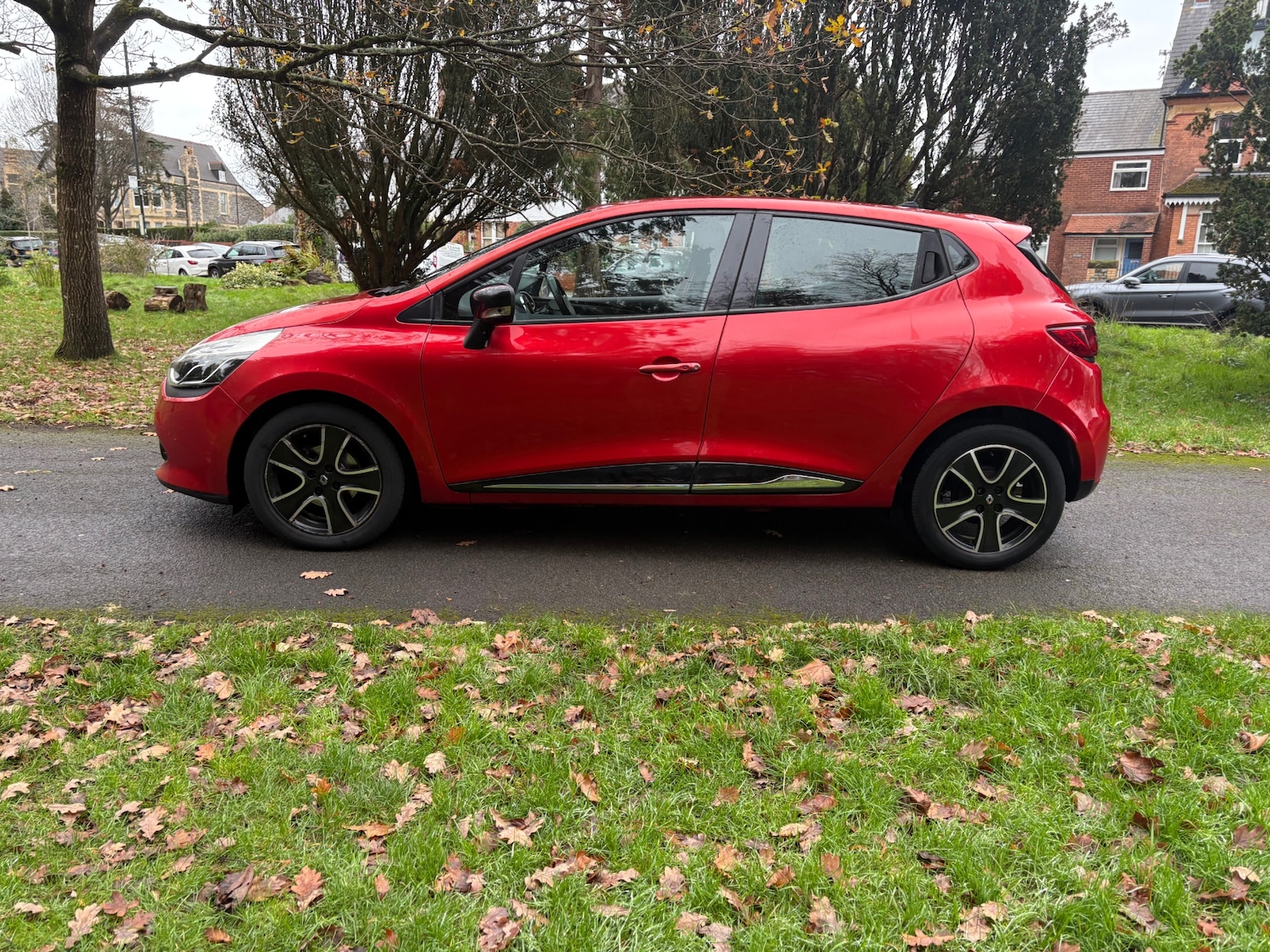 Used Renault Clio 2014 for sale - 76719783: Photo 5