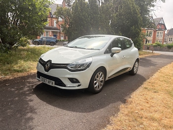 Used Renault Clio 2017 for sale - 79329897: Photo