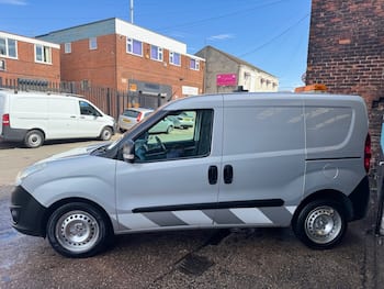 Used Vauxhall Combo 2013 for sale - 79755943: Photo